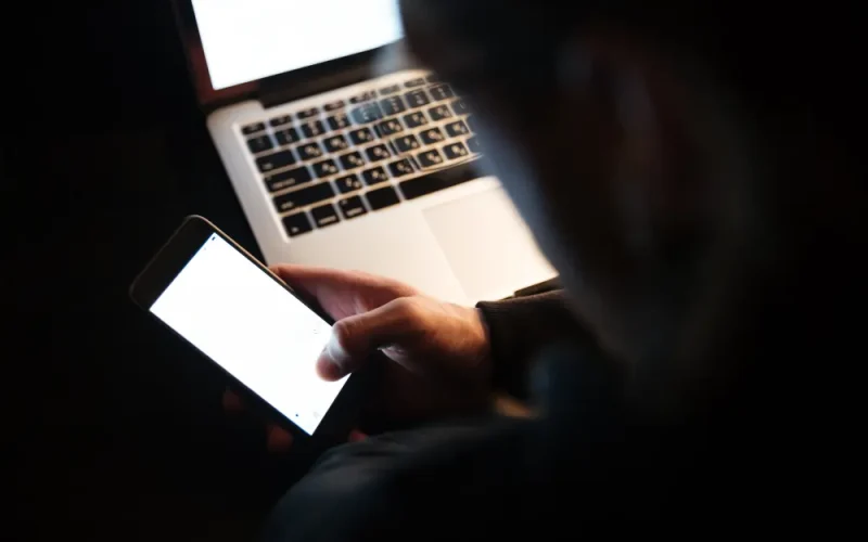 Os desafios da privacidade online e a necessidade de responsabilidade legal, por Adonis Martins Alegre