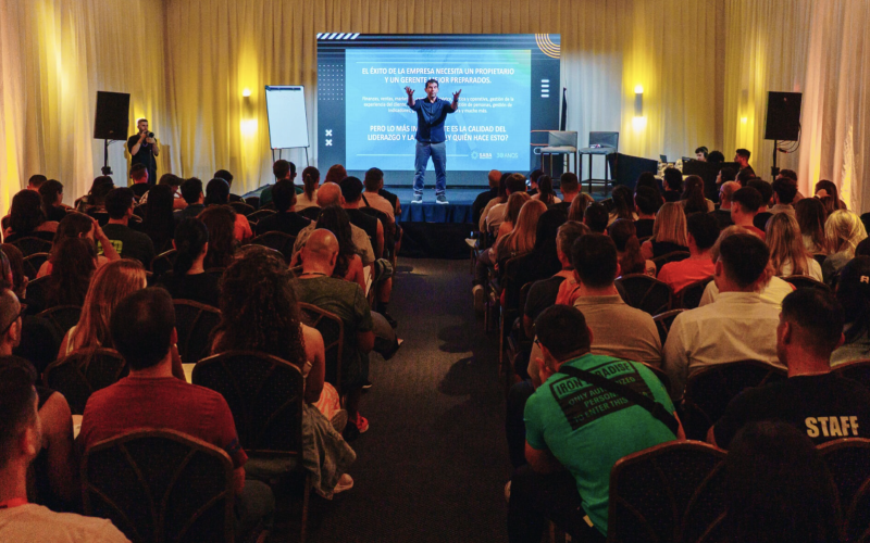 Fitness Brasil lidera curadoria de conteúdo no evento Fitness + Negócios em solo argentino