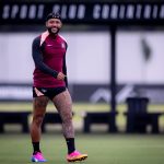 Diniz solicita a permanência do time do Corinthians e expressa interesse em renovar contrato com Memphis