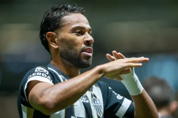 Diniz ressalta que triunfo sobre o Atlético-MG é crucial para impulsionar o Corinthians na tabela