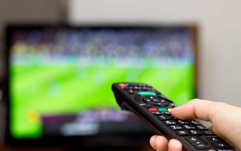 Transmissões esportivas ao vivo: guia de horários e canais para hoje (15/05)
