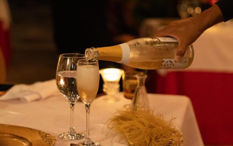 Celebrações do Amor: Local Oculto para Casamentos no DF Oferece Jantar Romântico Exclusivo no Dia dos Namorados