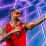 Tony Salles, ex-integrante do Parangolé, apresenta sua nova turnê solo em Brasília na próxima sexta-feira (10); descubra onde adquirir ingressos