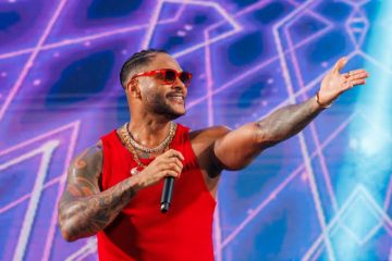 Tony Salles, ex-integrante do Parangolé, apresenta sua nova turnê solo em Brasília na próxima sexta-feira (10); descubra onde adquirir ingressos