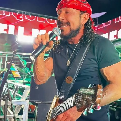 Bell Marques se apresenta de graça na Festa do Morango em Brazlândia